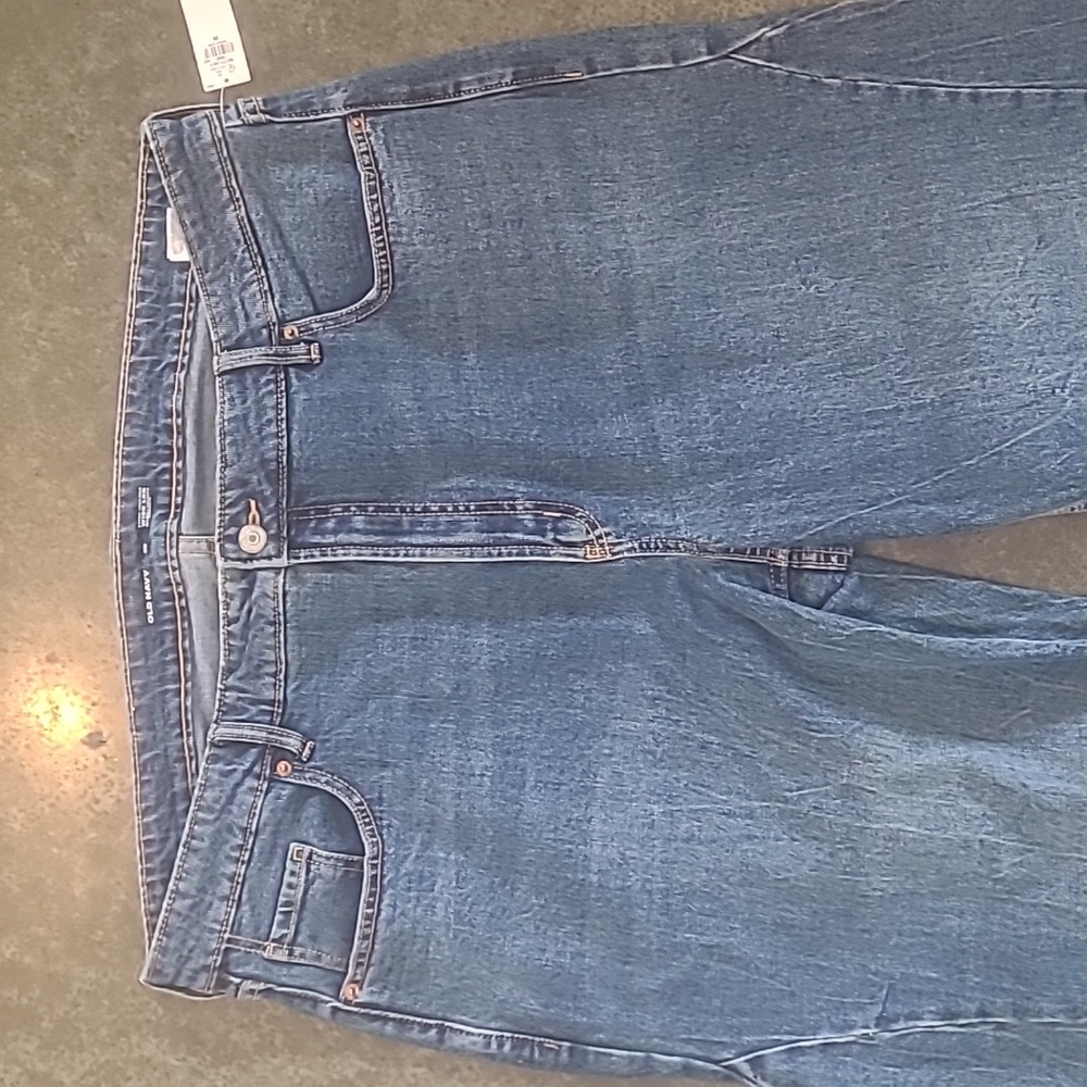 NWT OLD NAVY EXTRA HIGH RISE WIDE LEG JEANS WITH TWISTED SEAMS - Picture 4 of 10